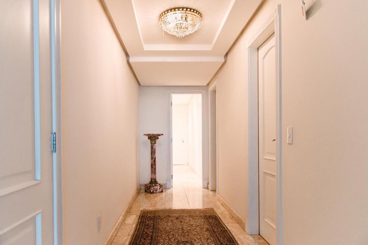 Apartamento Luxo Frente Mar Copacabana Rio de Janeiro